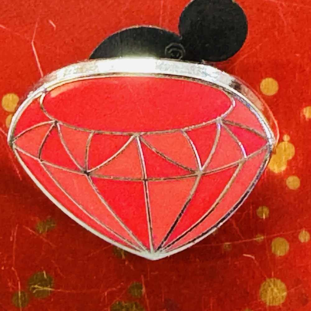 Disney Trading Pins 2024 Disney Pets Outfits Dopey Red Jewel Diamond Snow White